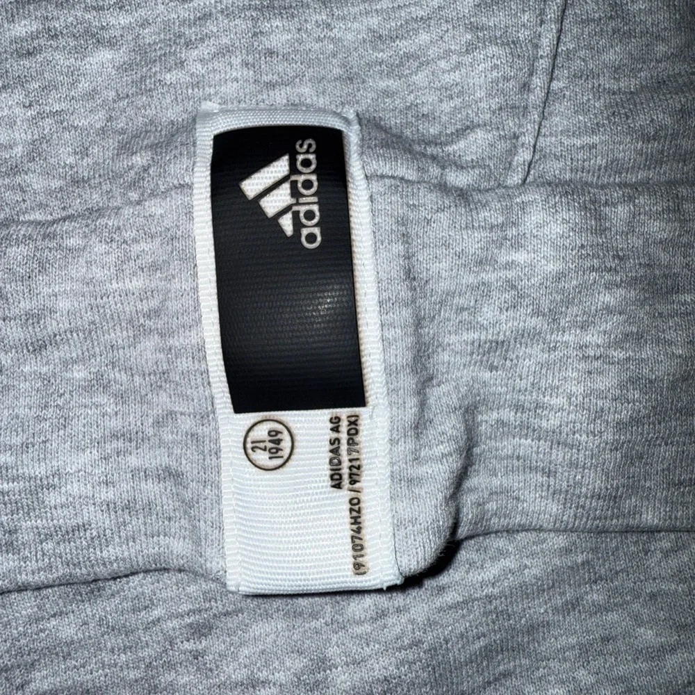 Adidas Men’s Hoodie Gray Size XL – Preloved, Great Condition